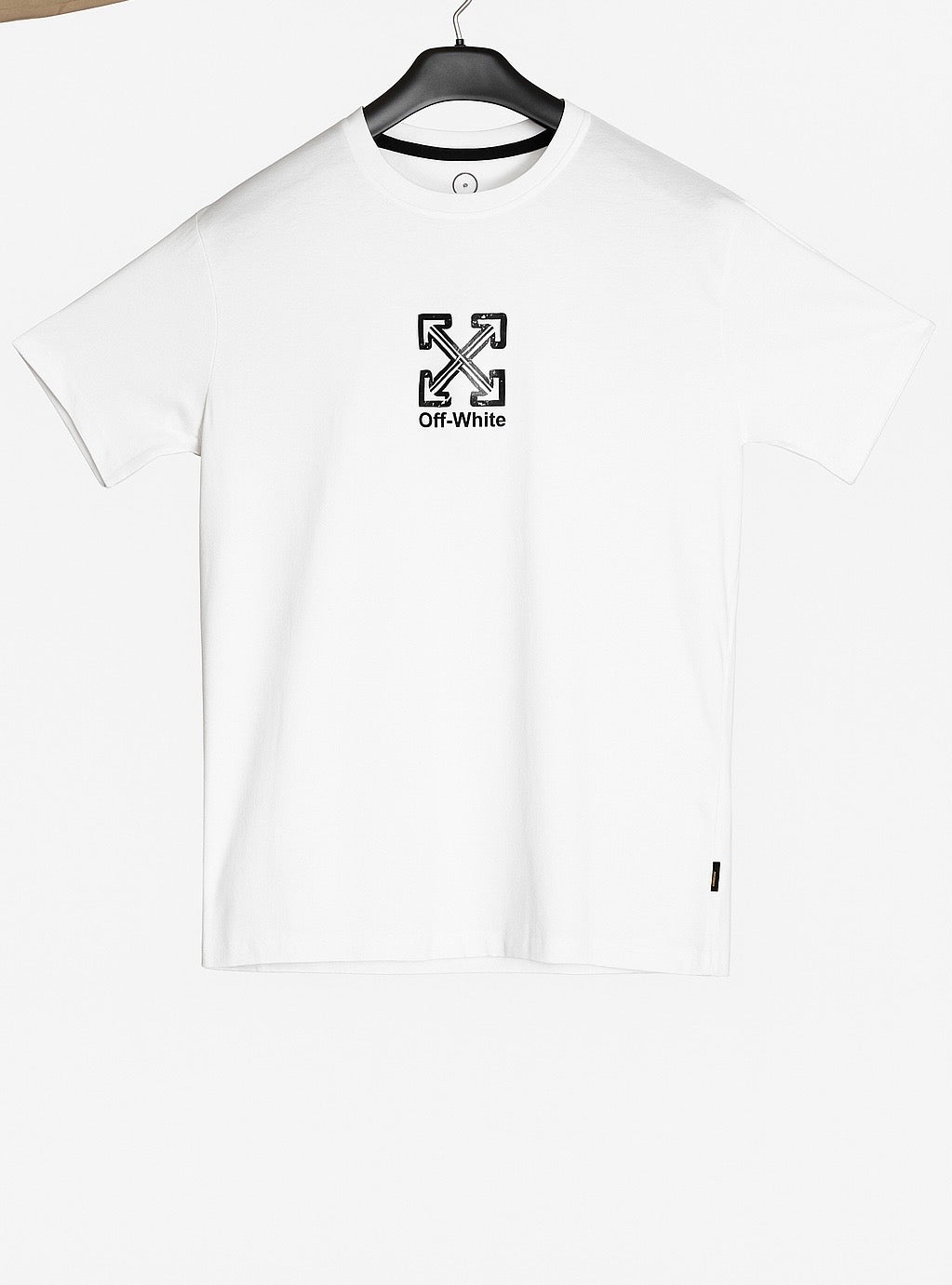 Off-White Arrows Minimalist Tee – Urban Edge Redefined